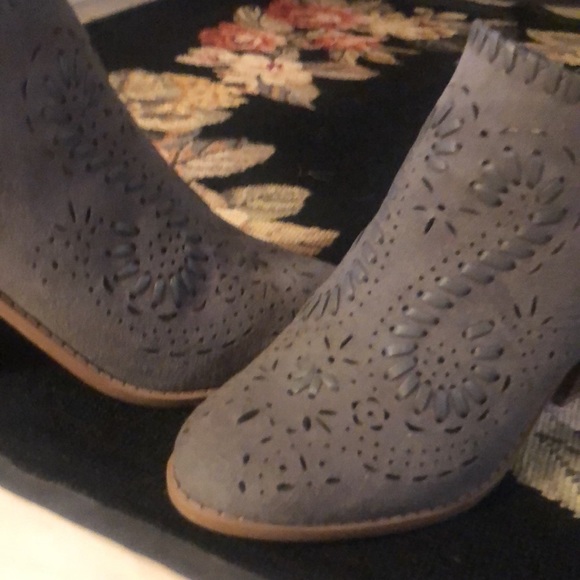 Booties - Picture 6 of 8